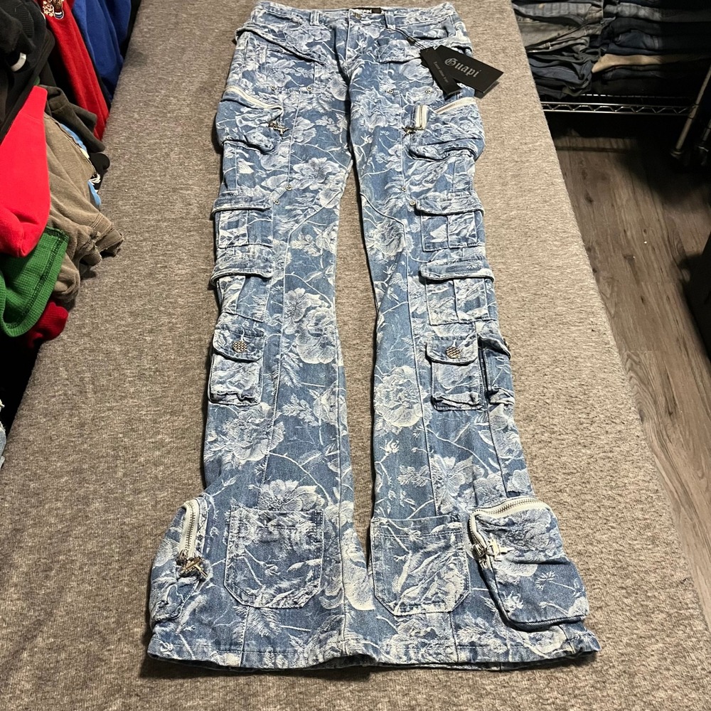 Guapi Multi Pocket Cargo Jean Stacked Pants Floral Blue White Size 32 NEW